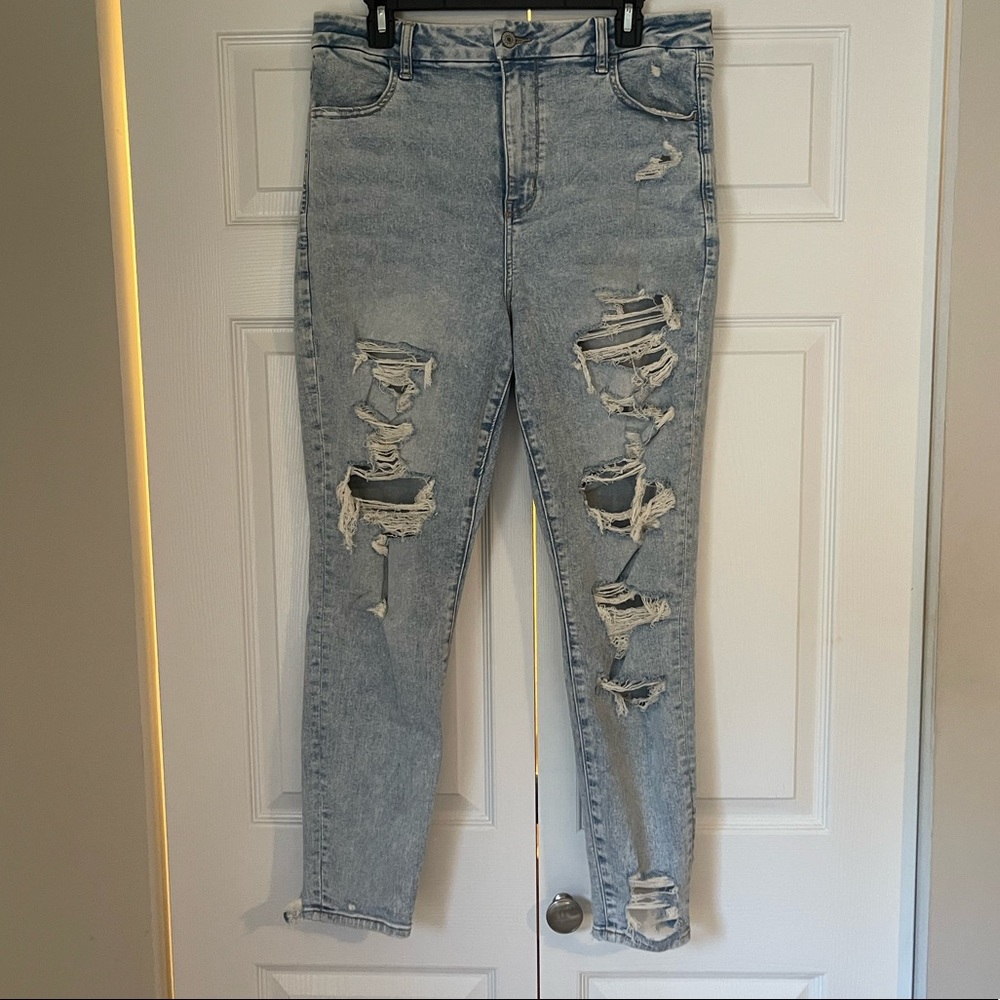 Size 16 American Eagle Next Level Stretch Curvy Super High Rise Jegging - light